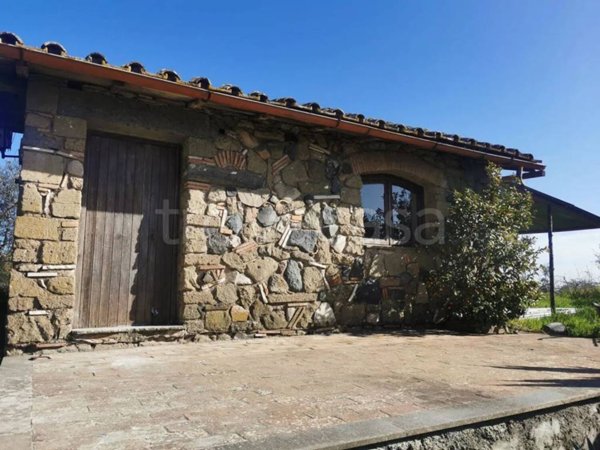 casa indipendente in vendita a Campagnano di Roma