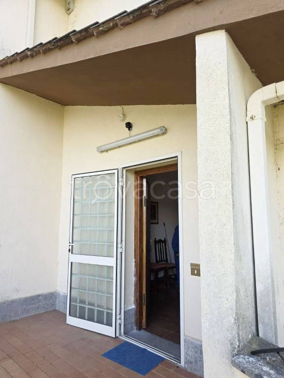 casa indipendente in vendita a Campagnano di Roma