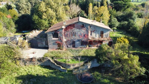 casa indipendente in vendita a Campagnano di Roma