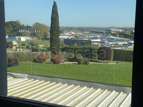 negozio in vendita a Campagnano di Roma