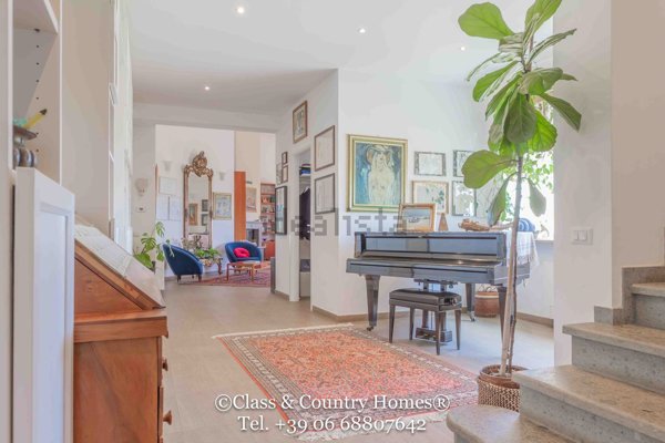 casa indipendente in vendita a Campagnano di Roma