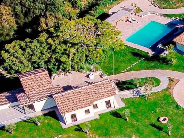casa indipendente in vendita a Campagnano di Roma