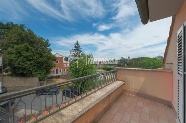 appartamento in vendita a Campagnano di Roma