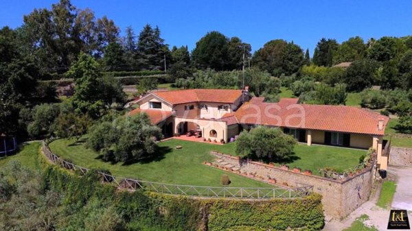 casa indipendente in vendita a Campagnano di Roma