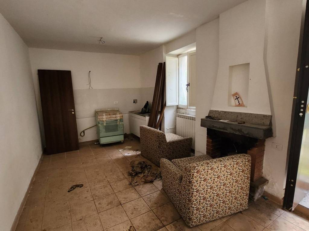 appartamento in vendita a Campagnano di Roma