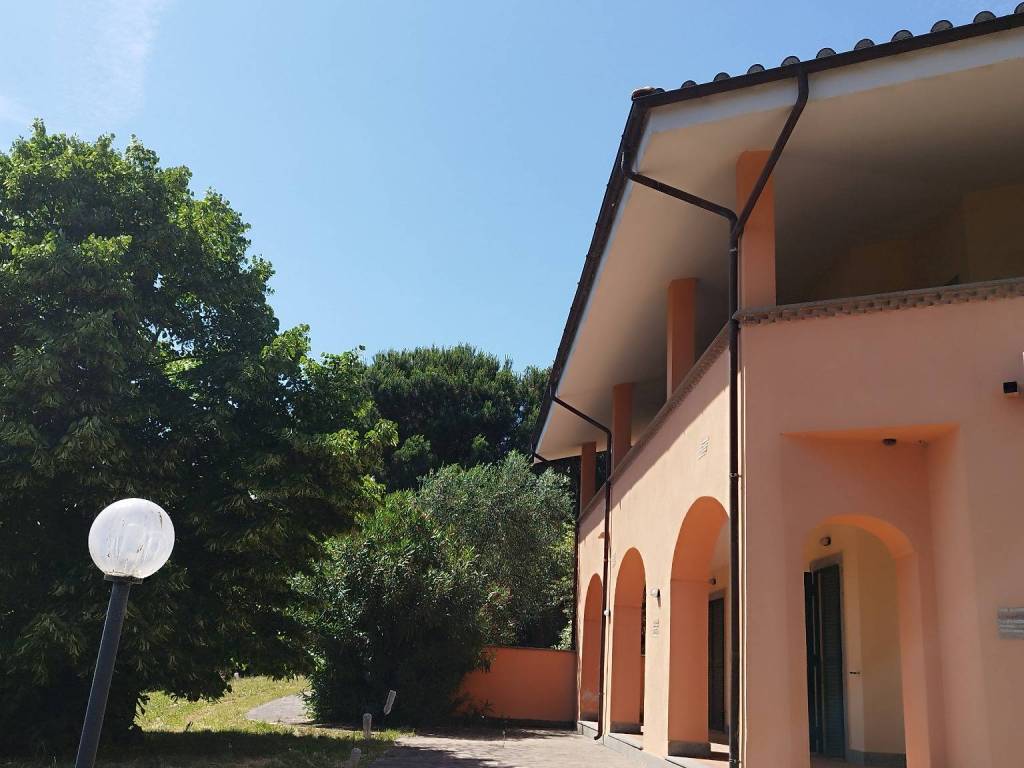 casa indipendente in vendita a Campagnano di Roma