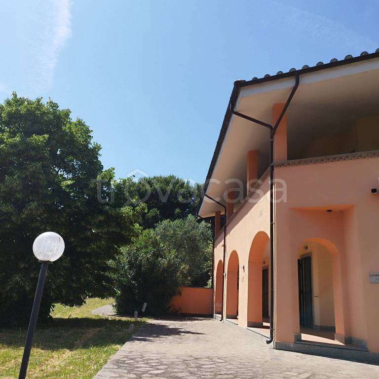casa indipendente in vendita a Campagnano di Roma