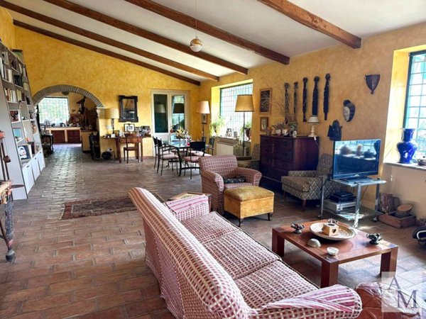 casa indipendente in vendita a Campagnano di Roma