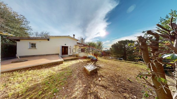 casa indipendente in vendita a Campagnano di Roma