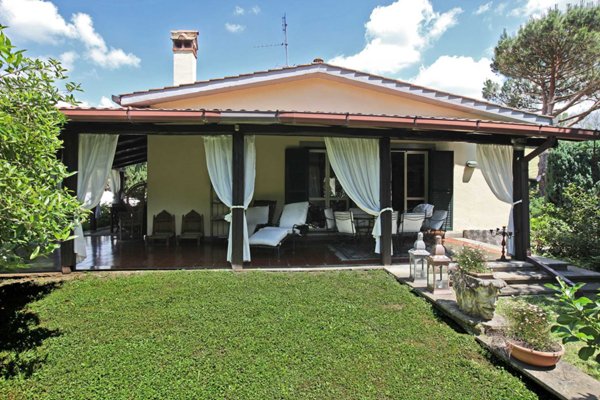 casa indipendente in vendita a Campagnano di Roma
