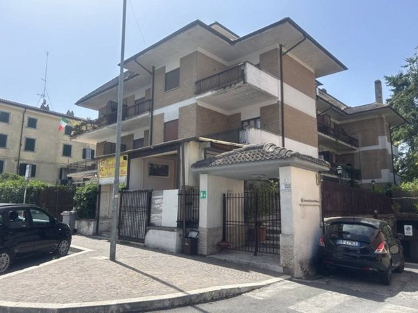 appartamento in vendita a Campagnano di Roma
