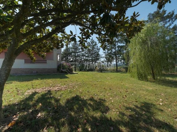 appartamento in vendita a Campagnano di Roma