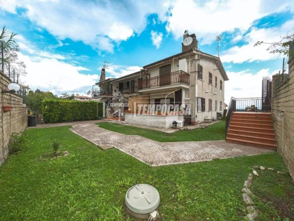appartamento in vendita a Campagnano di Roma