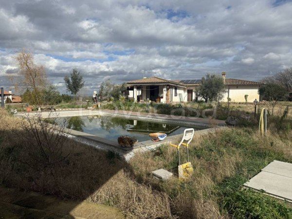 casa indipendente in vendita a Campagnano di Roma