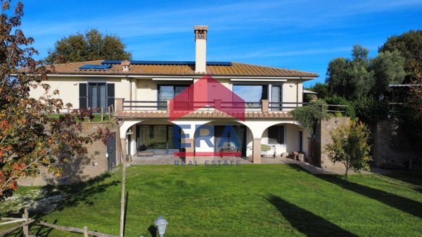 casa indipendente in vendita a Campagnano di Roma