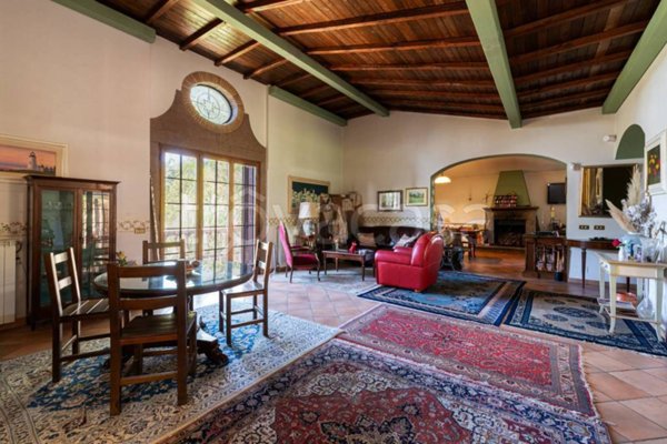 casa indipendente in vendita a Campagnano di Roma