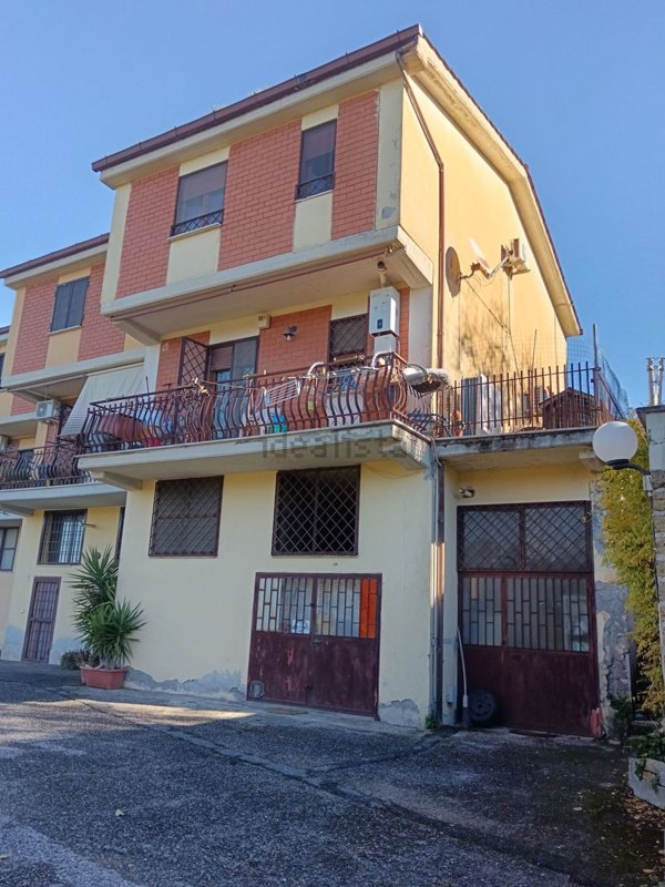 appartamento in vendita a Campagnano di Roma