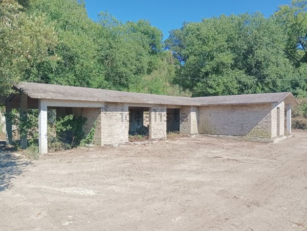 appartamento in vendita a Campagnano di Roma