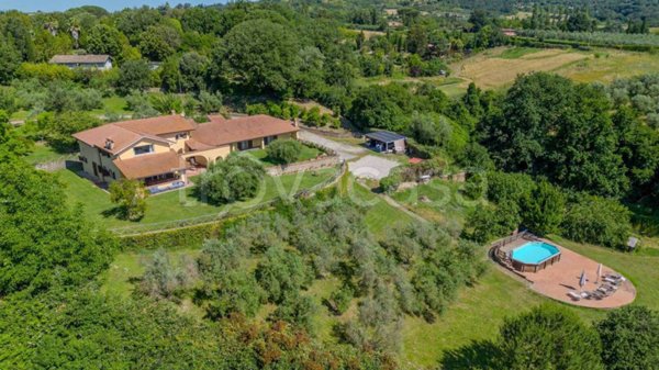 casa indipendente in vendita a Campagnano di Roma