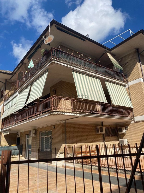 appartamento in vendita a Campagnano di Roma