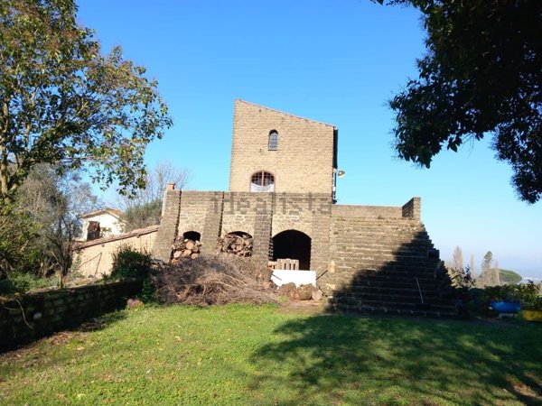 appartamento in vendita a Campagnano di Roma