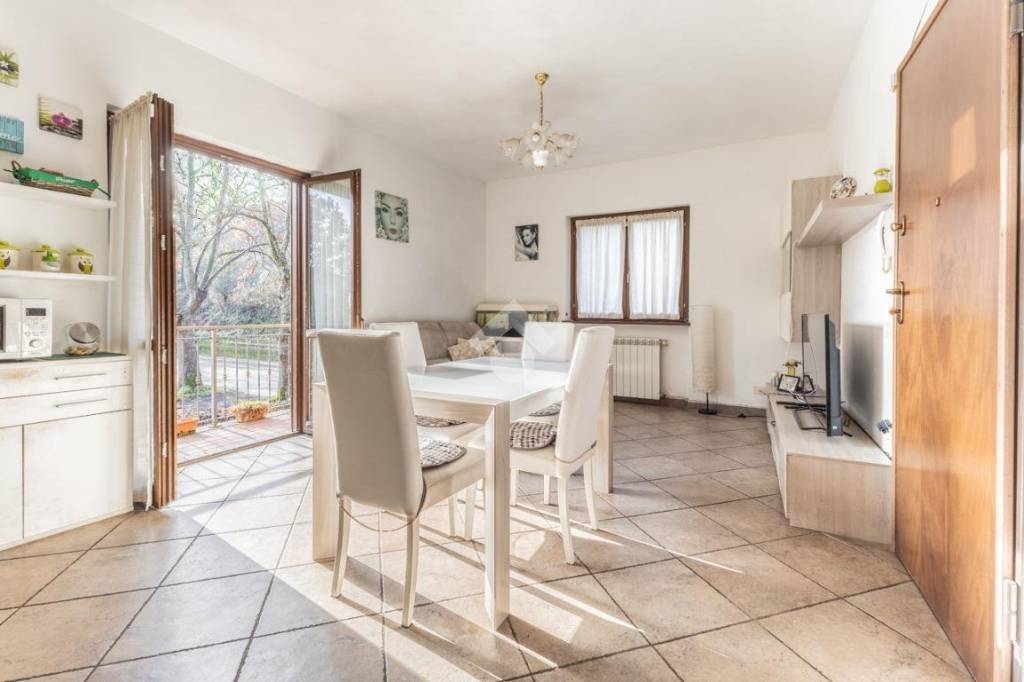 appartamento in vendita a Campagnano di Roma