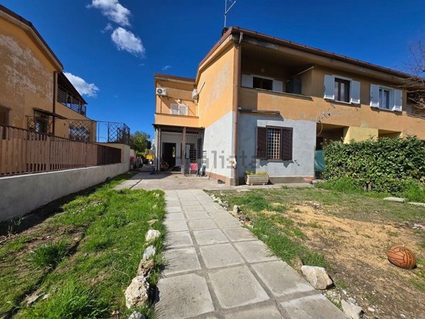 appartamento in vendita a Campagnano di Roma