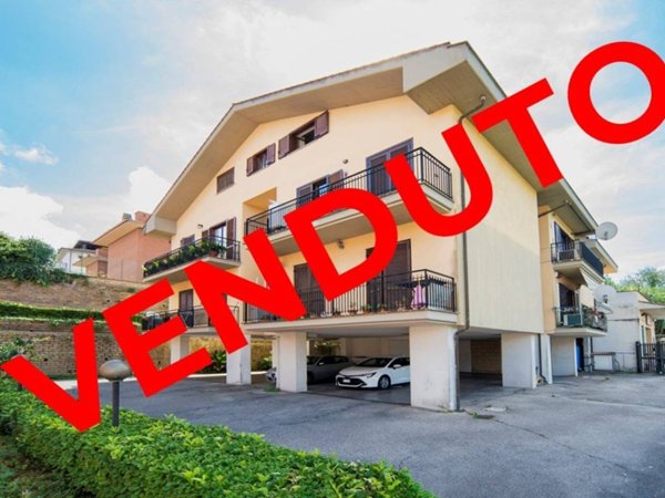 appartamento in vendita a Campagnano di Roma
