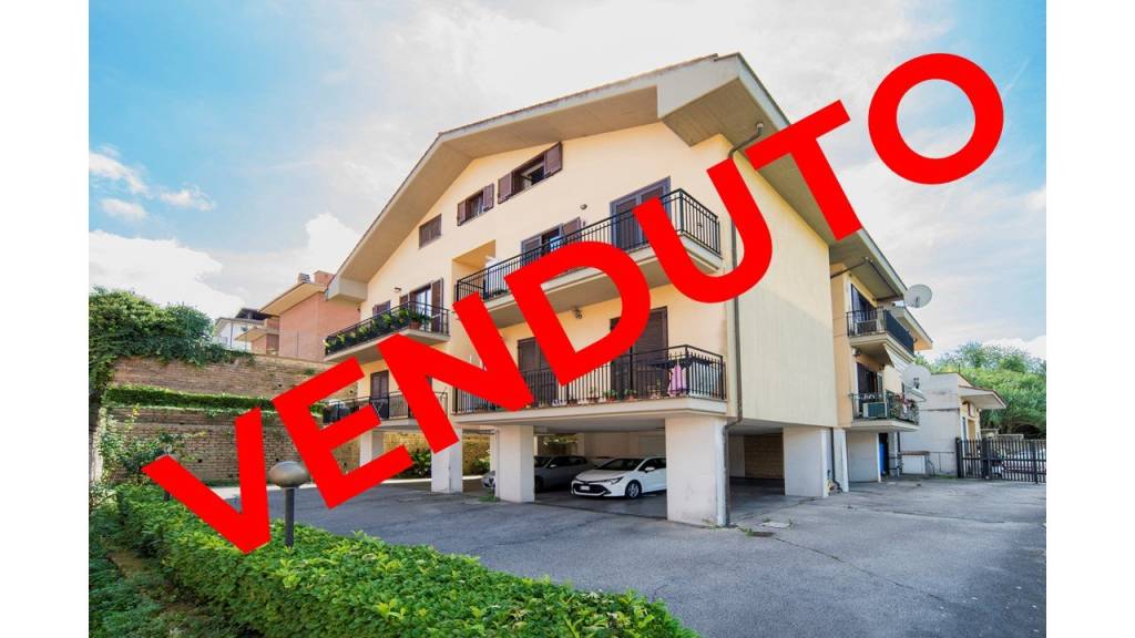 appartamento in vendita a Campagnano di Roma