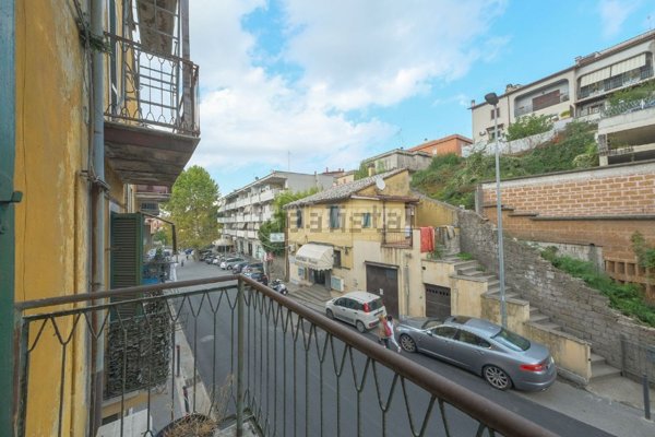 appartamento in vendita a Campagnano di Roma