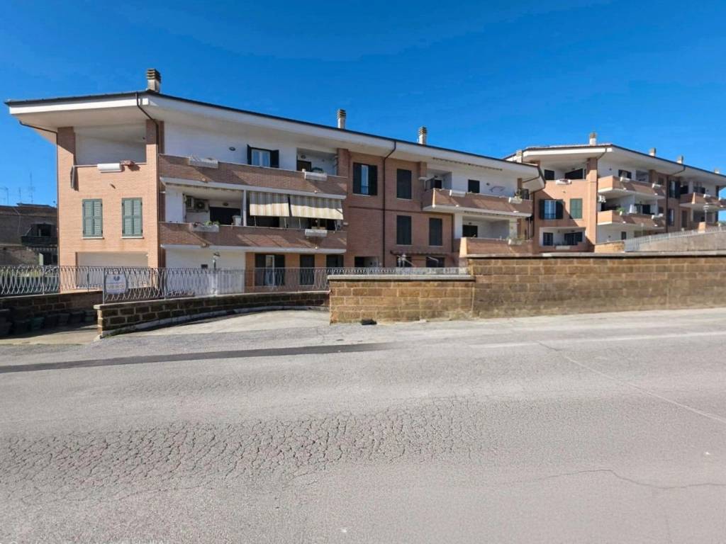 appartamento in vendita a Campagnano di Roma