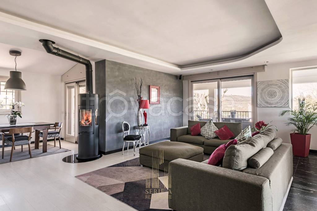 casa indipendente in vendita a Campagnano di Roma