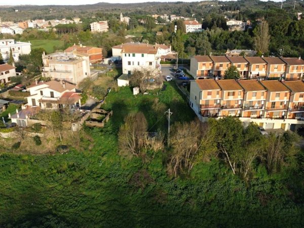 casa indipendente in vendita a Campagnano di Roma