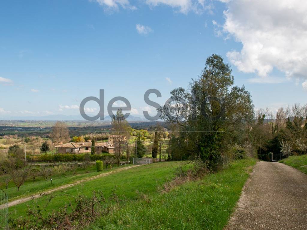 casa indipendente in vendita a Campagnano di Roma