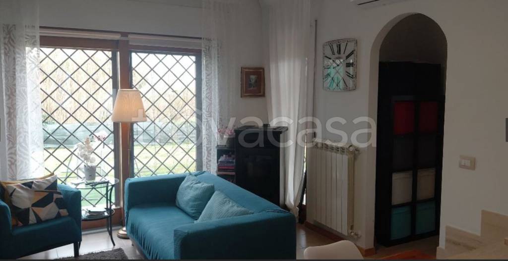 casa indipendente in vendita a Campagnano di Roma