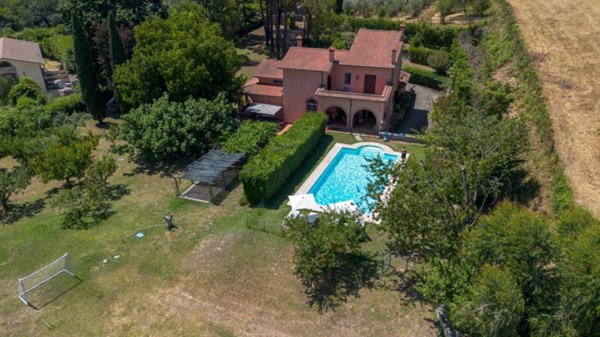 casa indipendente in vendita a Campagnano di Roma