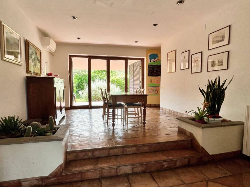 casa indipendente in vendita a Campagnano di Roma