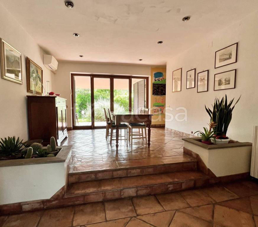 casa indipendente in vendita a Campagnano di Roma