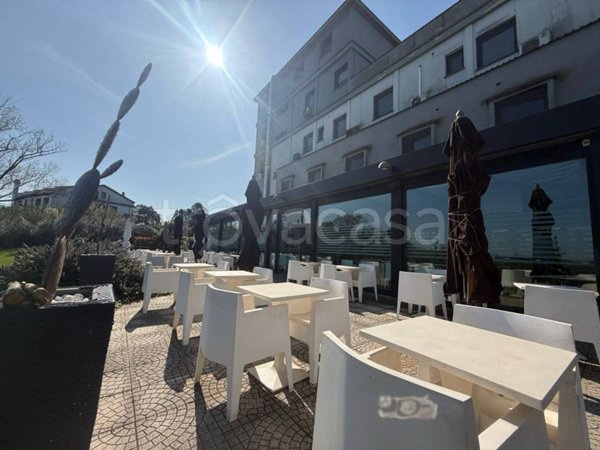 negozio in vendita a Campagnano di Roma