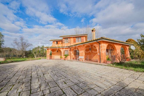 casa indipendente in vendita a Campagnano di Roma