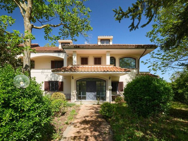 casa indipendente in vendita a Campagnano di Roma