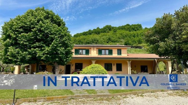 casa indipendente in vendita a Campagnano di Roma