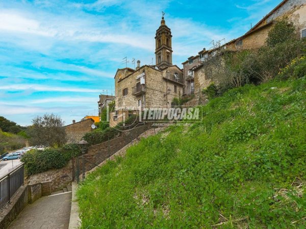 appartamento in vendita a Campagnano di Roma