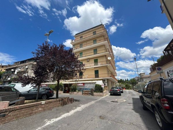 appartamento in vendita a Campagnano di Roma