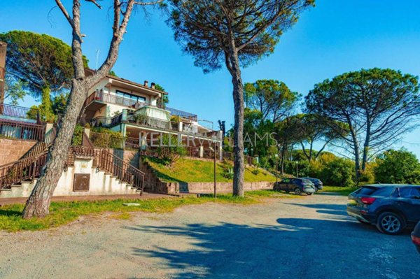 appartamento in vendita a Campagnano di Roma