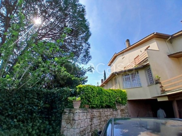 casa indipendente in vendita a Campagnano di Roma