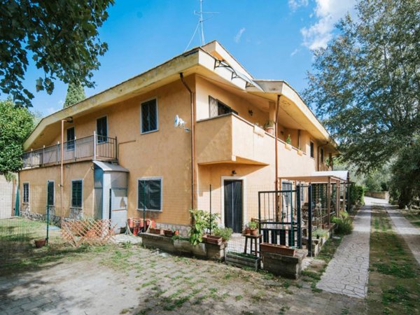 appartamento in vendita a Campagnano di Roma