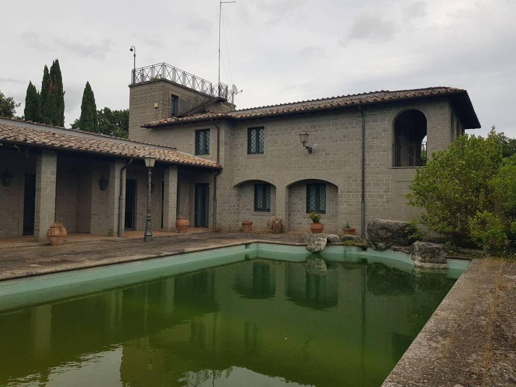 casa indipendente in vendita a Campagnano di Roma