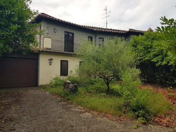 casa indipendente in vendita a Campagnano di Roma