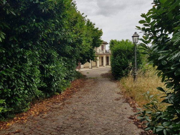 casa indipendente in vendita a Campagnano di Roma